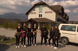 Učenci kuhali v hotelski kuhinji 7